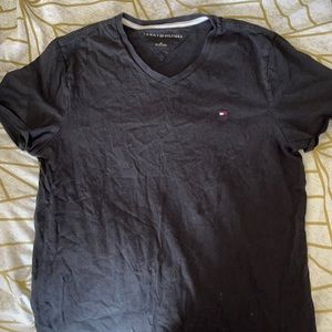 Tommy Hilfiger size small! Slightly worn